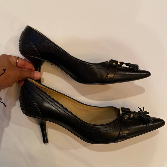 Michael Michael Kors Pointed Heels - Picture 9 of 9